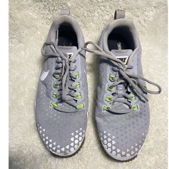 Nike Men's Zoom Hypercross Tr2 Training Shoe-Wolf Grey/White Volt Size 8 - Picture 3 of 9